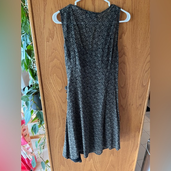 LAUNDRY BY SHELLI SEGAL ~ 2 Piece Wrap Dress & Slip (Sz.10) - Picture 5 of 7